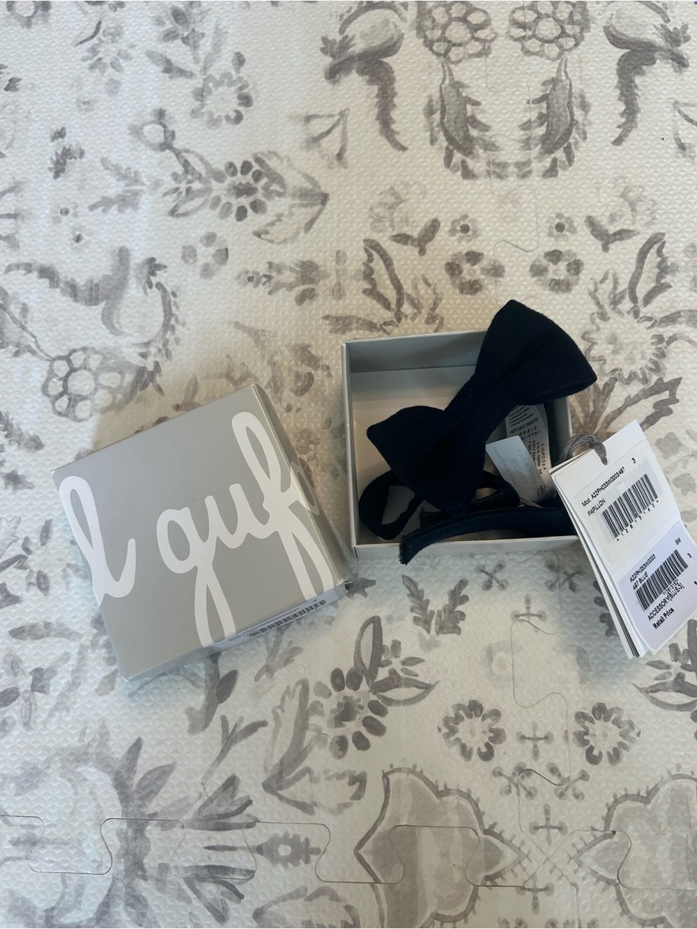Papillon Blanc Black Bow Hair Tie